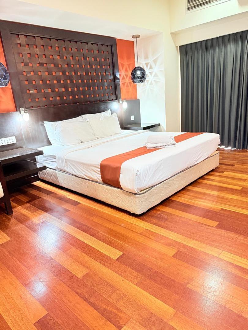 Sunvay Resort Suite ซูบังจายา ภายนอก รูปภาพ